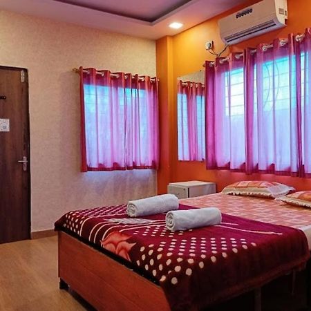 Strawberry Vacations Villa Panchgani Exterior photo