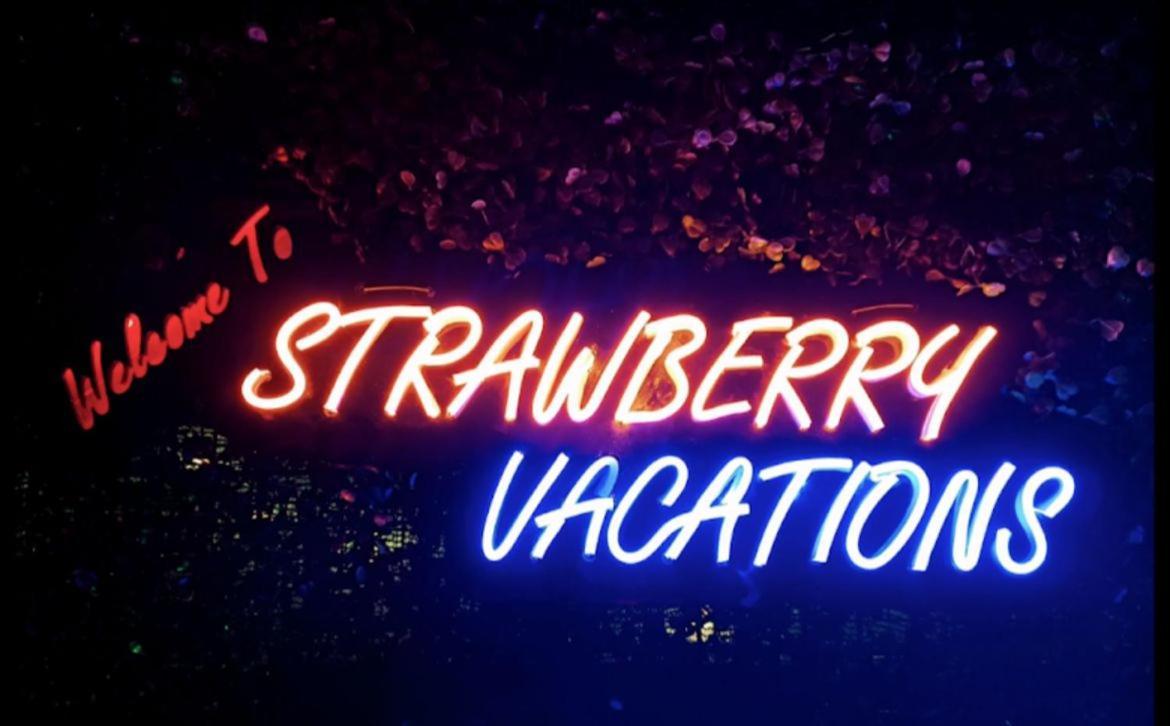 Strawberry Vacations Villa Panchgani Exterior photo